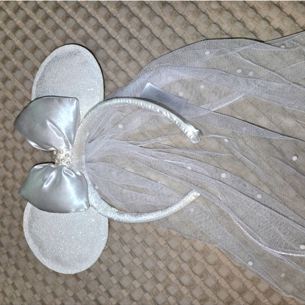 Disney Sparkly Headband - White wedding Headband